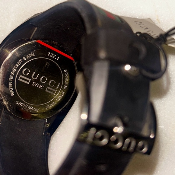 Gucci Sync YA137101 Men’s Stainless Watch ~ Quartz Movement ~ New W/Book & Tags - Picture 11 of 16